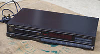 Technics SL-P200 CD Player