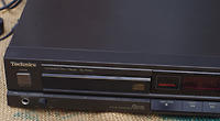 Technics SL-P200 CD Player